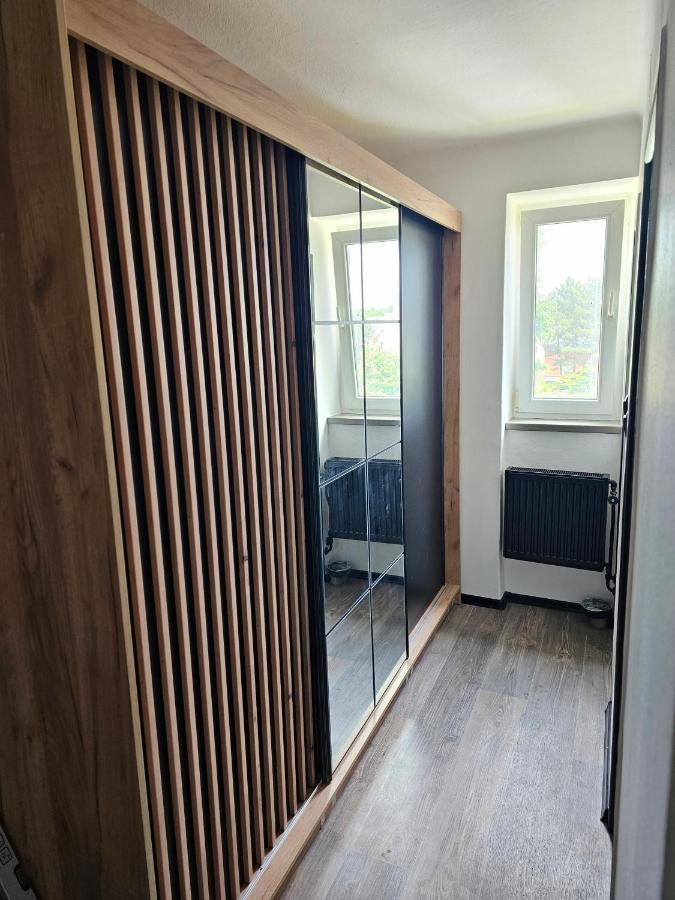 Apartman Opava S Parkovanim Extérieur photo