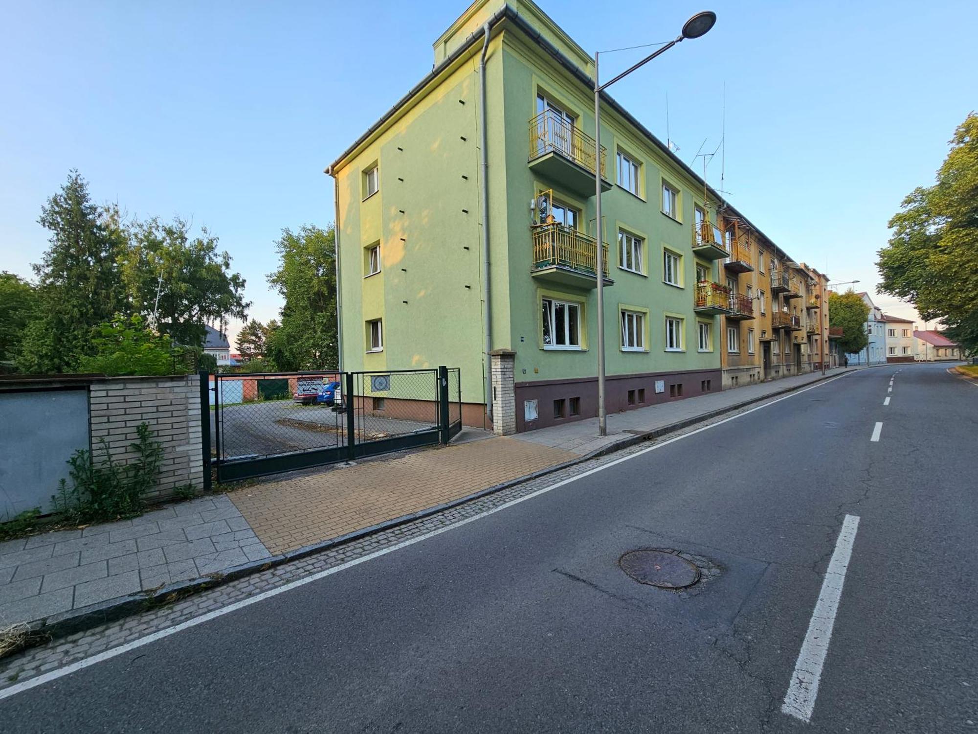 Apartman Opava S Parkovanim Extérieur photo